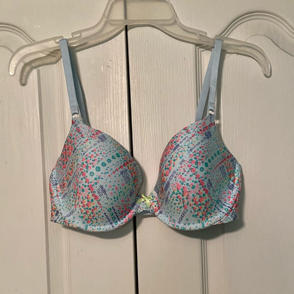 Victoria’s Secret Demi Bra Size 34DD NWOT